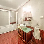 Parys Вилла
