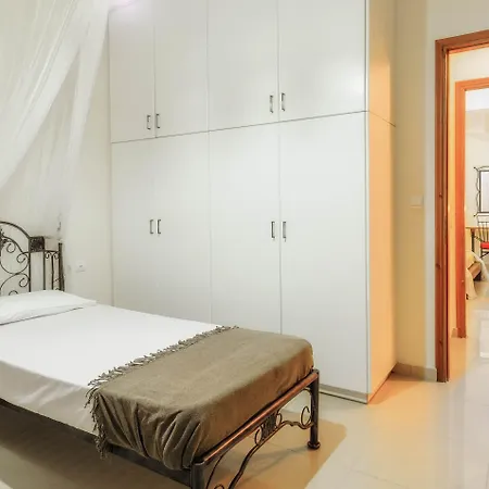 Parys Villa *