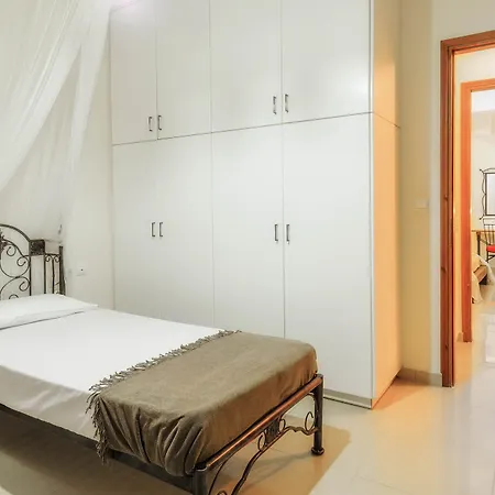 Parys Villa *
